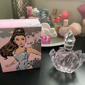 Ariana Grande R.E.M. perfume